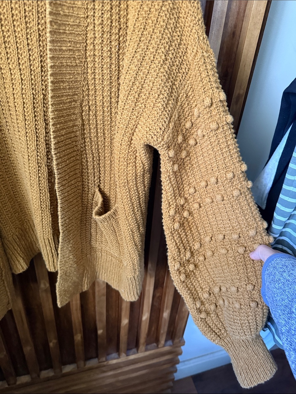 MADEWELL Bobble Oversized Balloon Sleeve Cardigan Sweater. XS run big - Picture 7 of 9